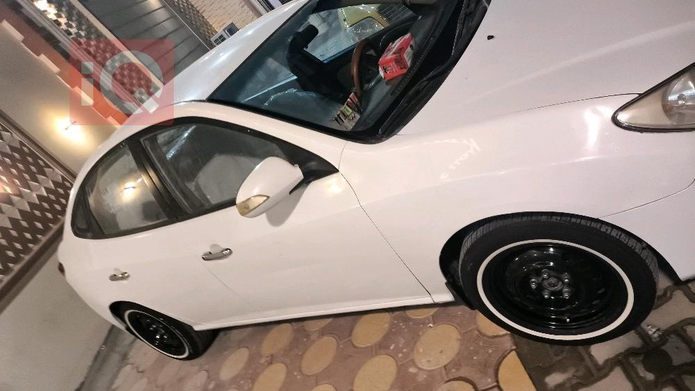 هیۆندای ئەلەنترا